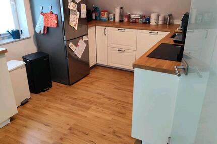 2. Etage moderne u helle 78m² DG-Wohnung 3.5 zimmer