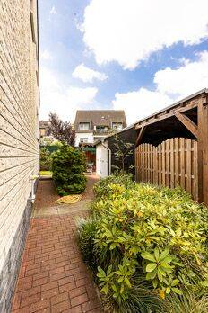 Mehrfamilienhaus, Wohnhaus Düsseldorf Oberbilk - 2.400.000&euro; | Angebot:25778041