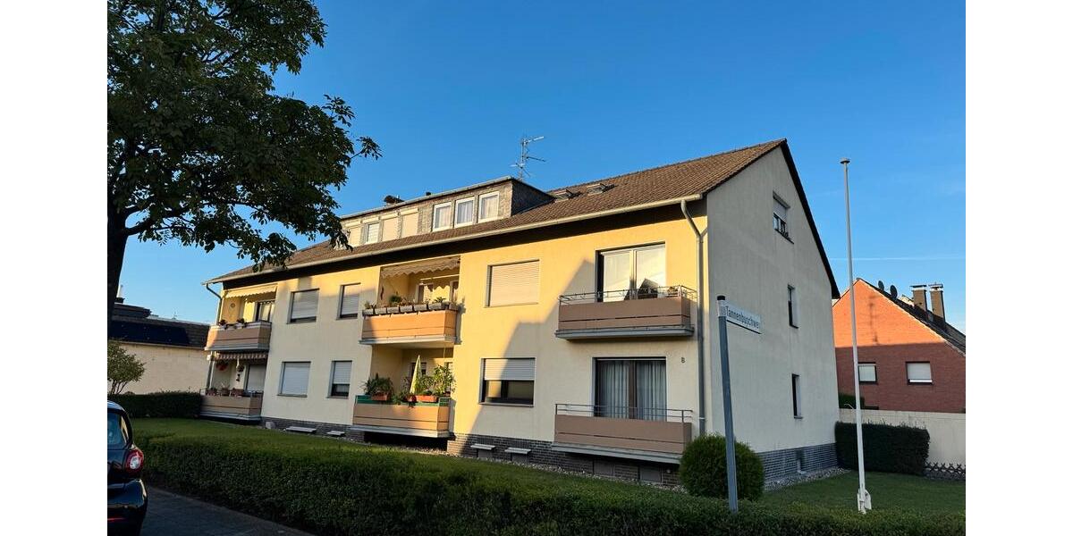 Dachgeschoßwohnung Dormagen Hackenbroich - 3 Zimmer, 73 m&sup2;, 200.000&euro; | Angebot:27460741