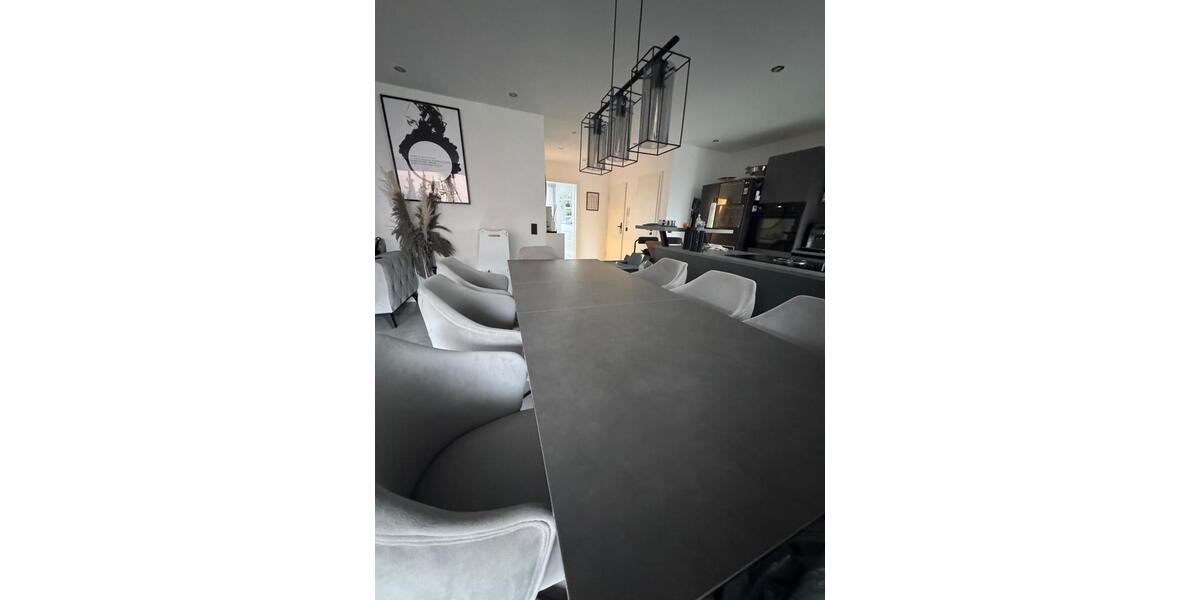 Moderne Kernsanierte 3 Zimmerwohnung 3 zimmer