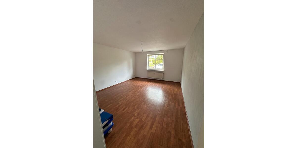 Bungalow Remscheid Remscheid-Süd - 3 Zimmer, 130 m&sup2;, 1.900&euro; | Angebot:26126579