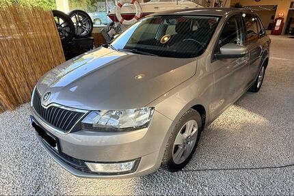 Skoda Rapid 119.000 km 8.500 &euro; Wuppertal 42115