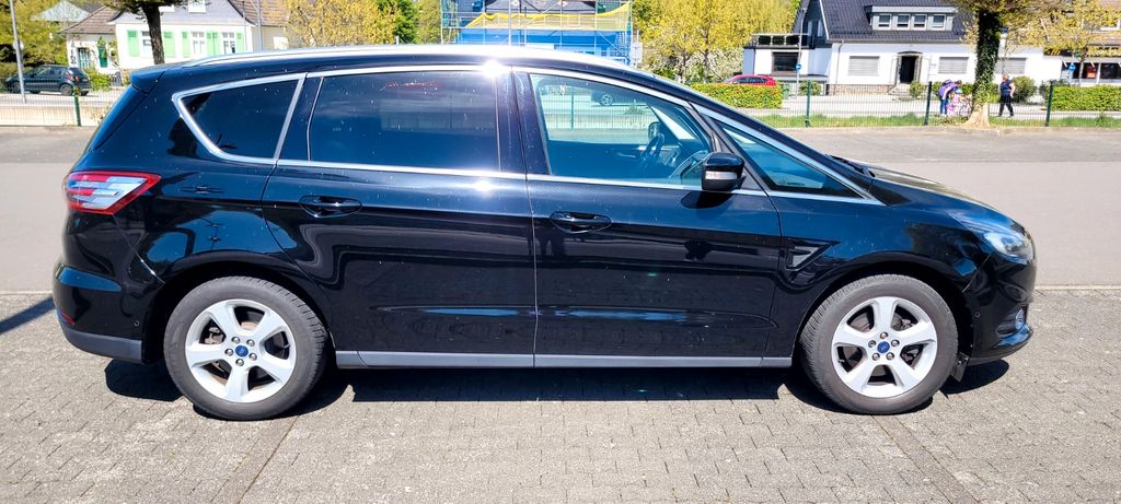 Ford S-Max 73.500 km 17.500 &euro; Engelskirchen 51766