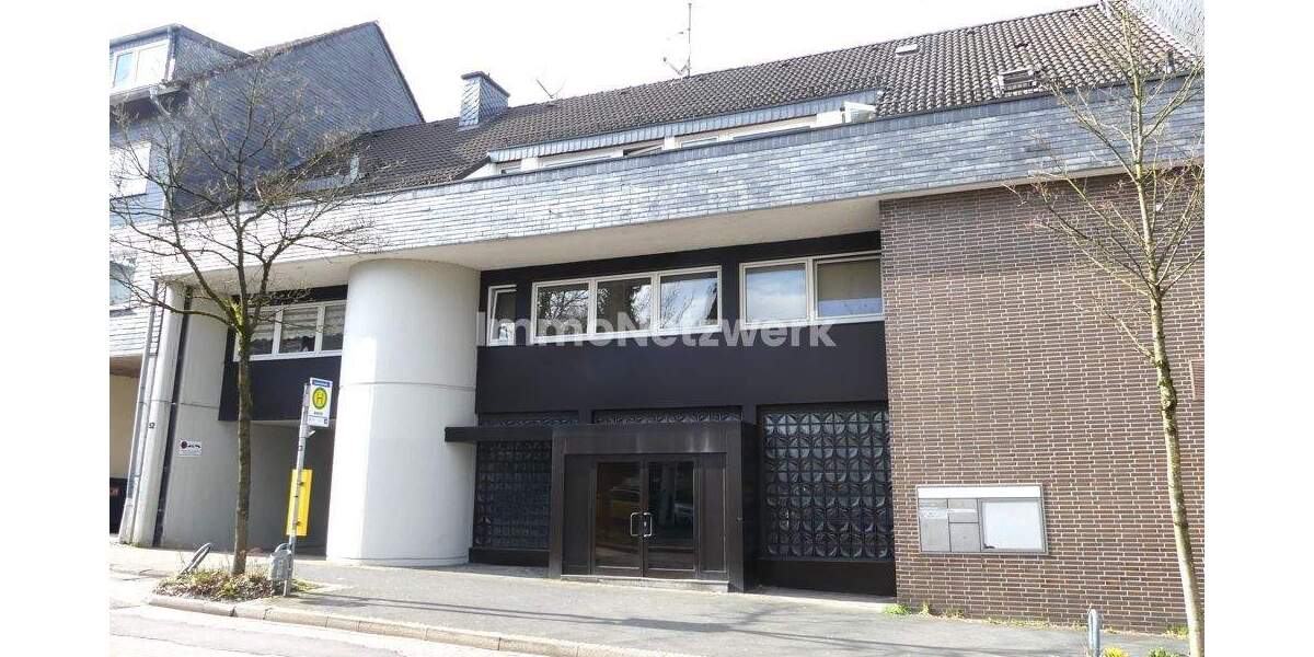 Gepflegtes und vermietetes Wohn- und Geschäftshaus in zentraler Lage zimmer