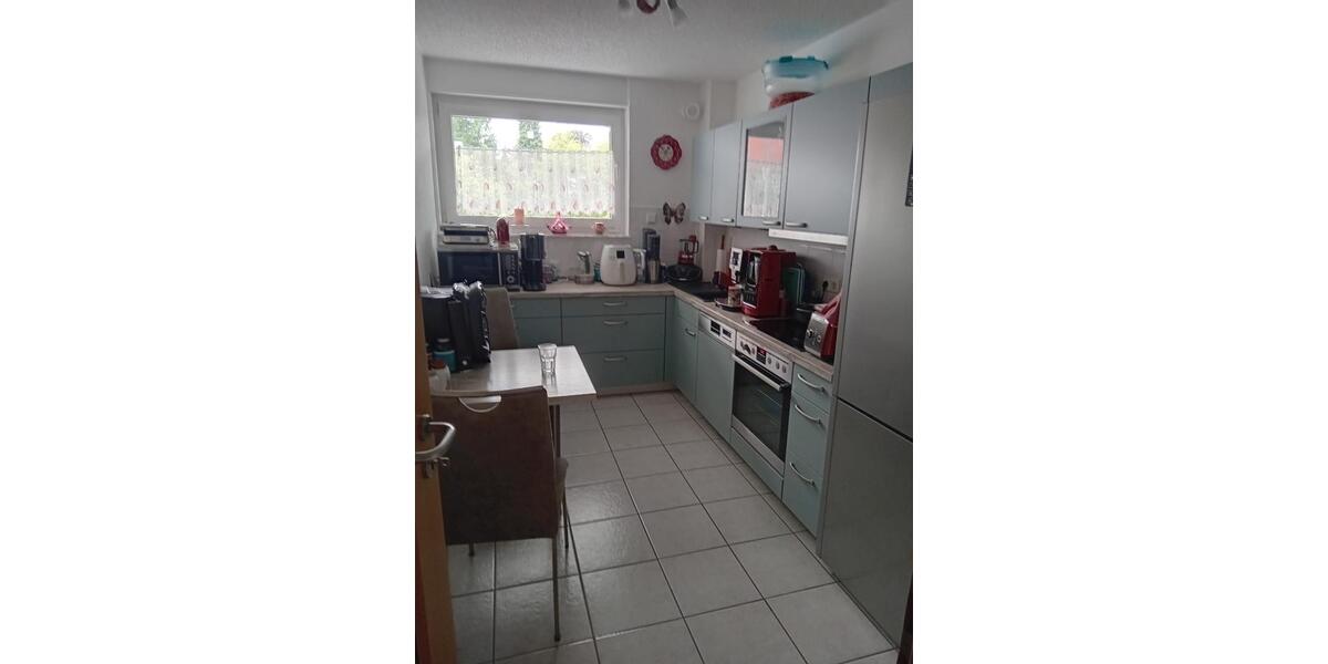 Zentrale, helle 2,5-Zi ETW mit 56m² im Vierfamilienhaus 2.5 zimmer