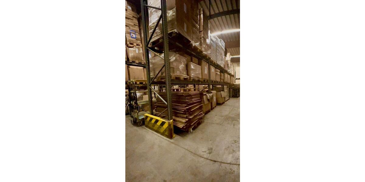 Lager Miete ab 1 Palette bis 250 Paletten zimmer