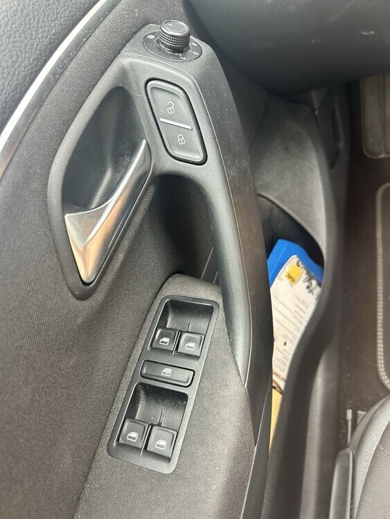 VW Polo 103.000 km 9.000 € Wülfrath 42489