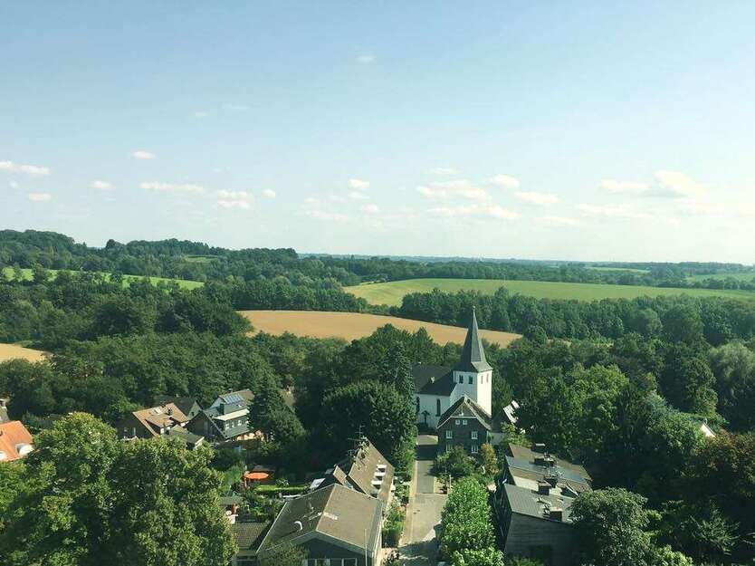 Haus zum Kaufen in Düsseldorf 715.000 € 120 m²