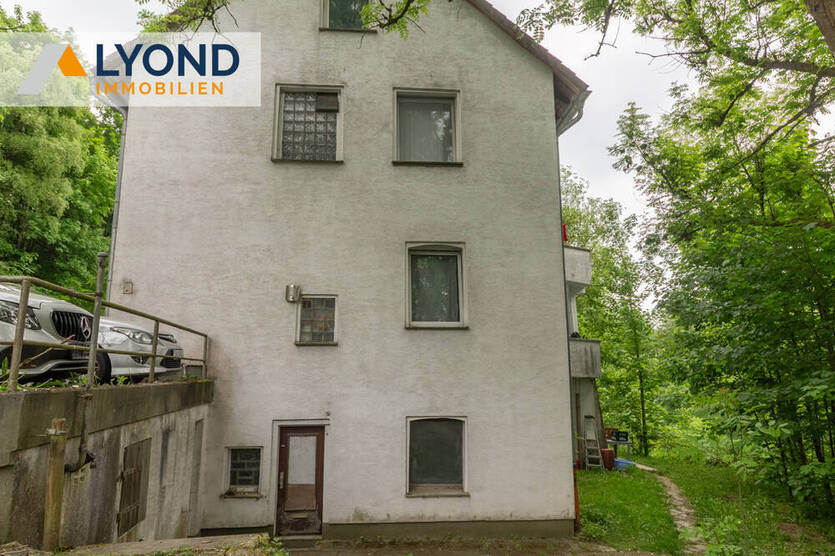 Mehrfamilienhaus mit vier Wohneinheiten in Halver - voll vermietet und mit großem Garten!