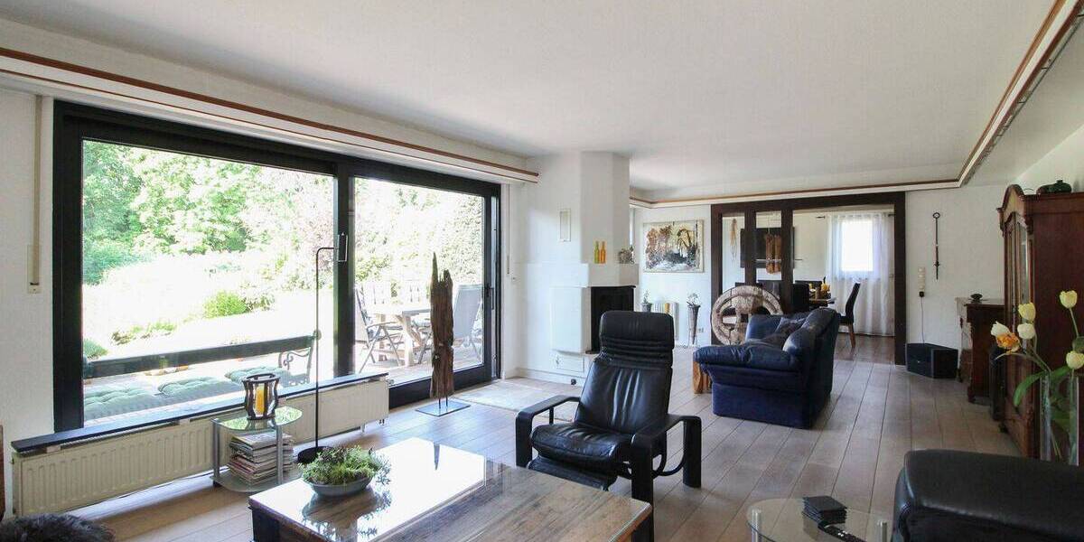 Einfamilienhaus Haan - 7 Zimmer, 303 m&sup2;, 889.000&euro; | Angebot:26834359
