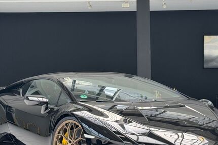 Lamborghini Huracán 6.000 km 289.900 &euro; Wuppertal 42279