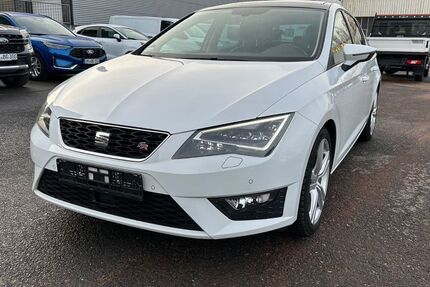 Seat Leon 104.687 km 12.990 &euro; Remscheid 42857