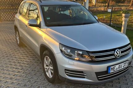 VW Tiguan 247.000 km 8.999 &euro; Velbert 42551