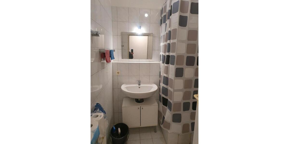 1-Zimmer-Wohnung 36m² in Wuppertal.Frisch renoviert,Nähe Zoo 1 zimmer