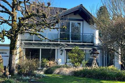 Haus Wermelskirchen - 8 Zimmer, 280 m&sup2;, 940.000&euro; | Angebot:25659504