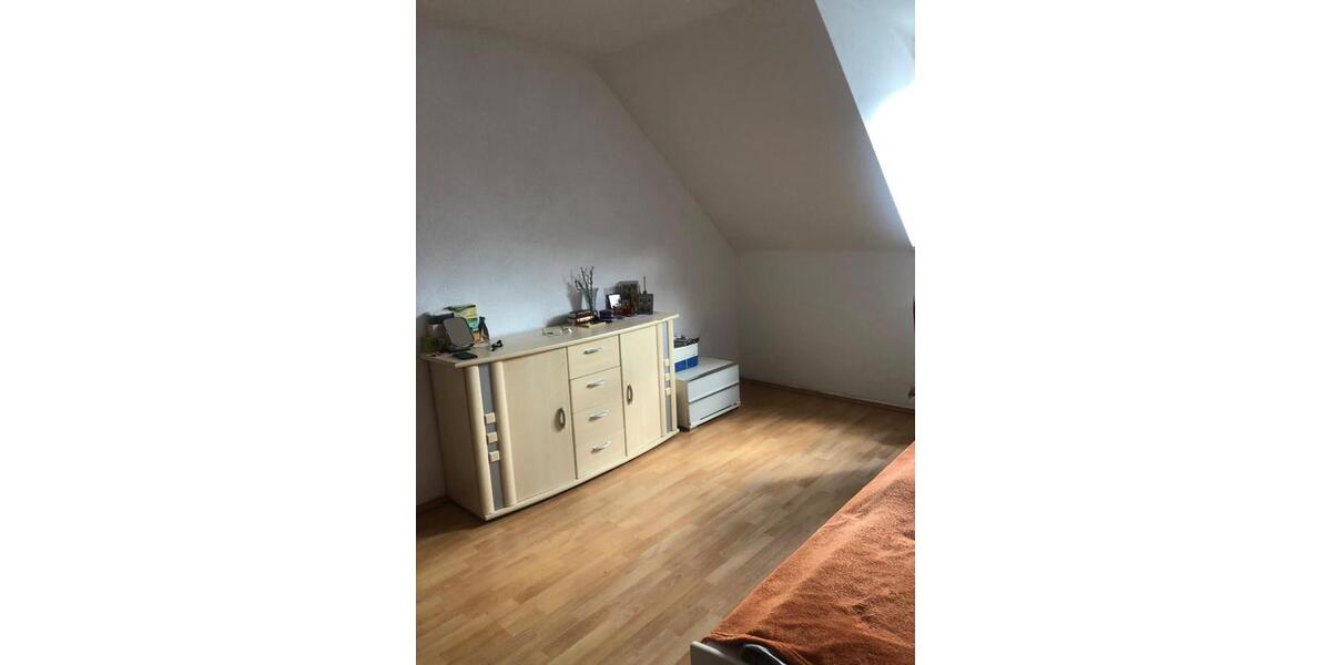 Dachgeschoßwohnung Wuppertal Gemarkung Langerfeld - 3 Zimmer, 60 m&sup2;, 500&euro; | Angebot:26408978