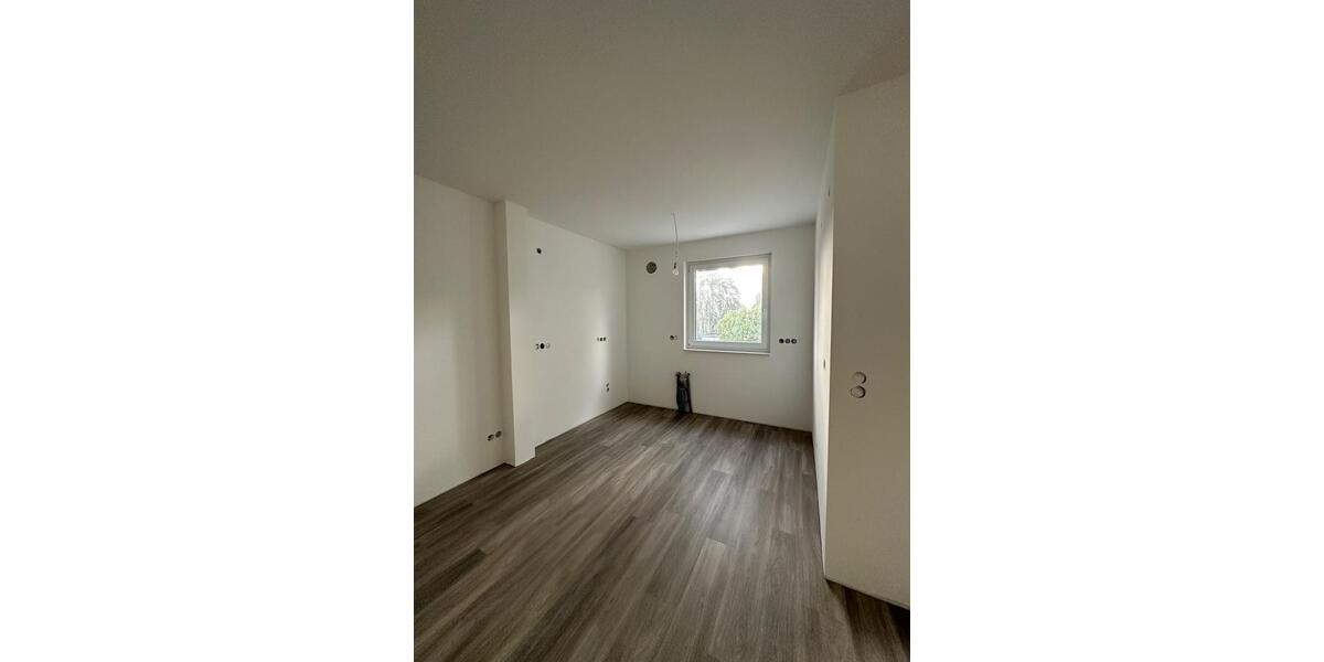 Neubauwohnung 100 qm 3Zi mit großem Balkon in Solingen-Höhscheid 3 zimmer