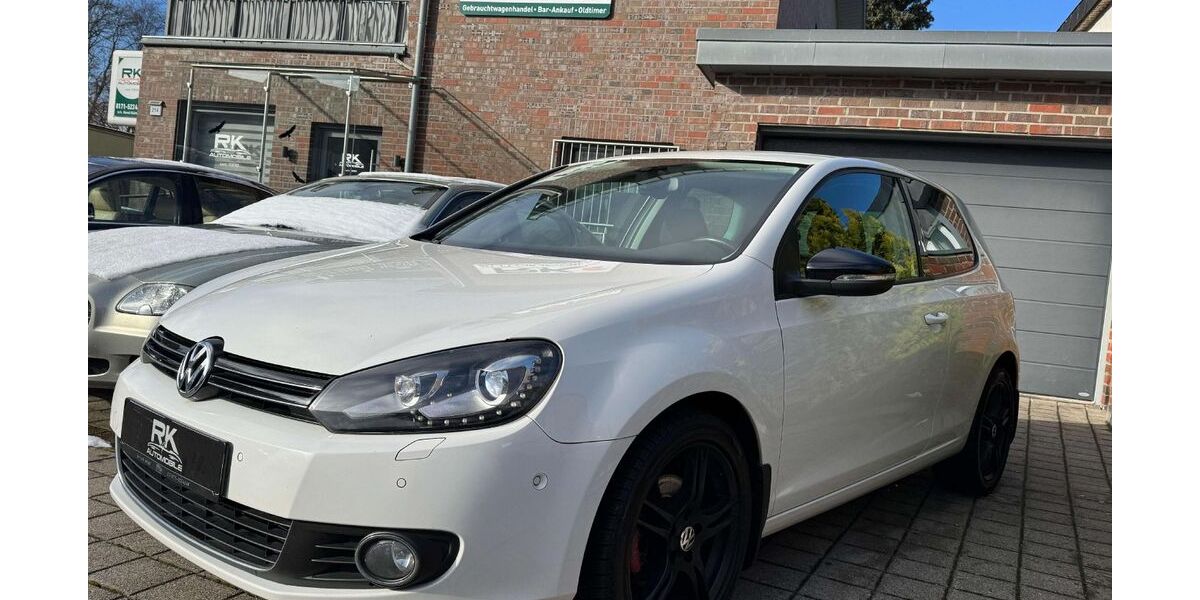 VW Golf 182.000 km 4.999 &euro; Solingen 42651