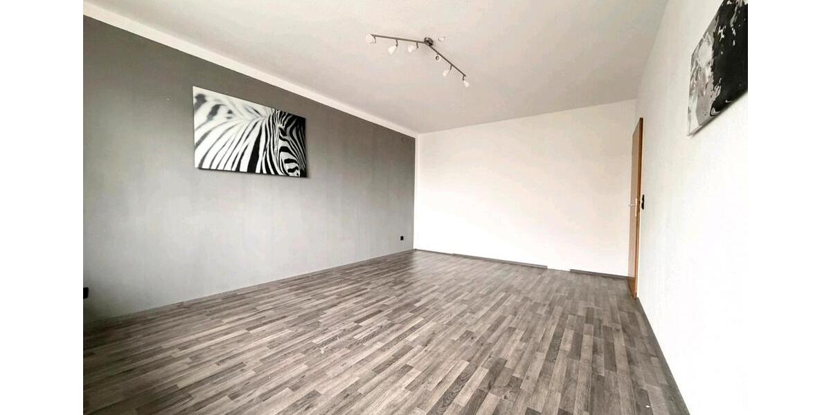 Etagenwohnung Hilden - 3 Zimmer, 120 m&sup2;, 1.400&euro; | Angebot:26312970