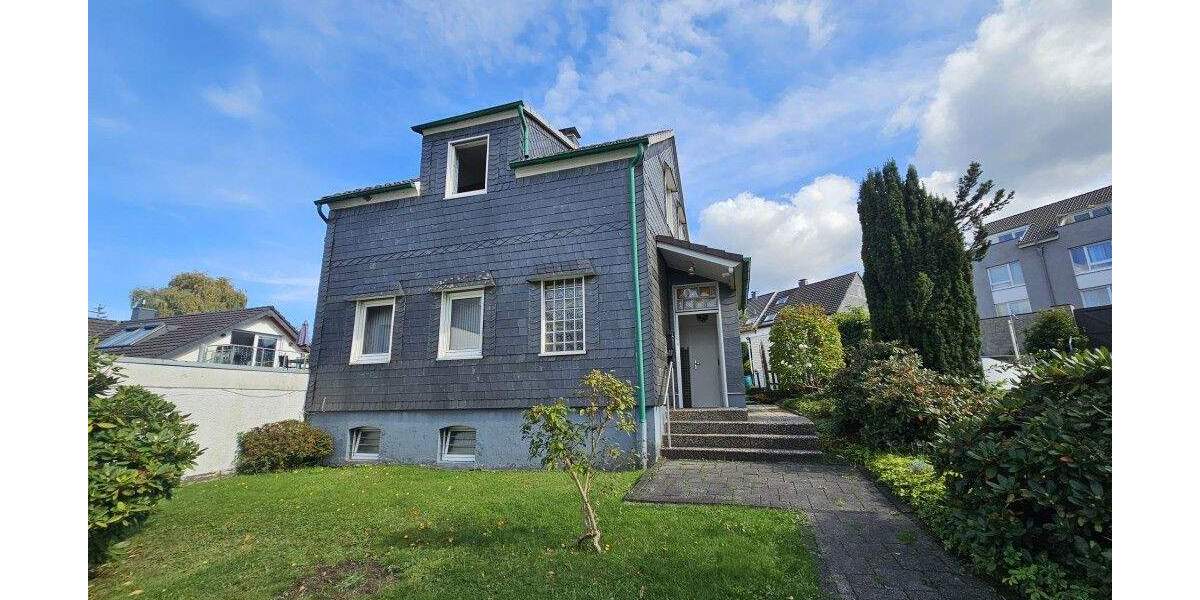 Geborgen wohnen im Schieferkleid – Ankommen und Zuhause sein - freistehendes Einfamilienhaus mit Garten und Garage 3 zimmer