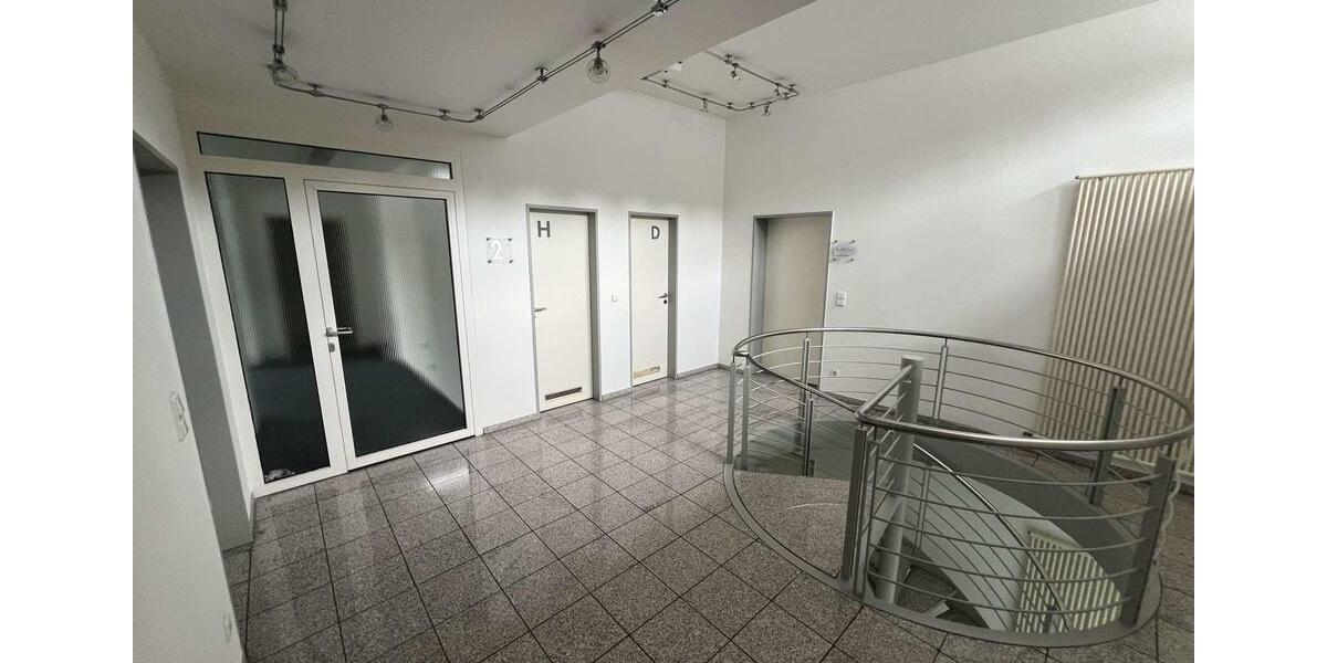 Hochwertige 76 m² Büroeinheit mit Exzellenter Anbindung zimmer