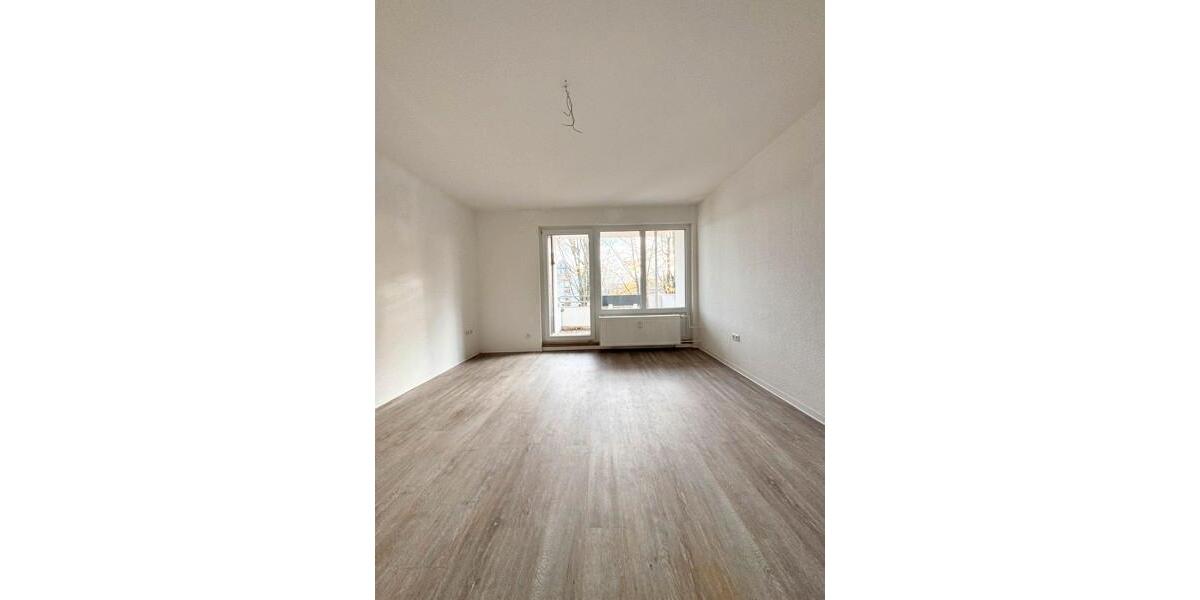 Hübsche 3-Zi.-Whg. mit modernem Badezimmer und Balkon zimmer