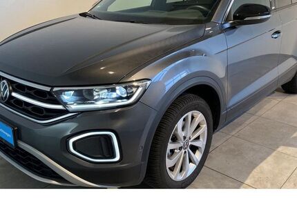 VW T-Roc 6.454 km 29.490 € Bochum - Linden 44879