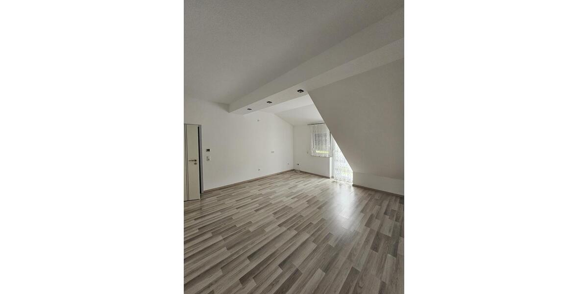 Helle Doppelhaushälfte in Gevelsberg mit viel Platz 4.5 zimmer