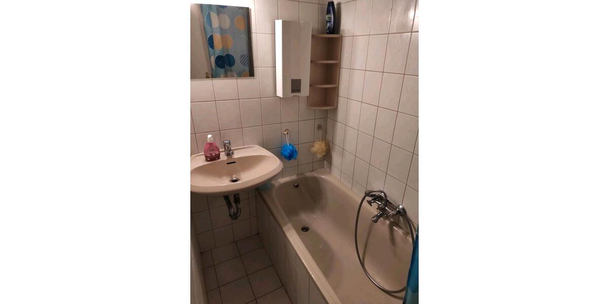 Dachgeschoßwohnung Wuppertal Elberfeld - 3 Zimmer, 65 m&sup2;, 112.000&euro; | Angebot:27165041