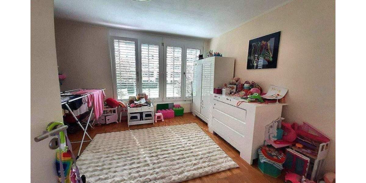 Schicke 3 Zimmer-Wohnung in BestlageNähe Rheinturm 3 zimmer