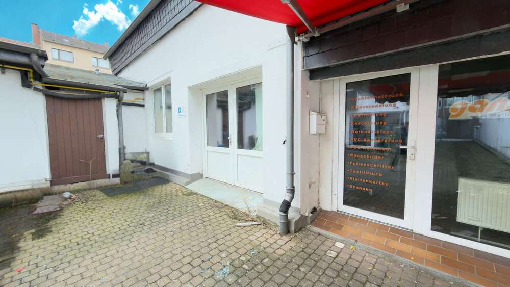 Wohn- und Geschäftshaus mit Baugenehmigung & Entwicklungspotenzial in 1A-Lage - Wohn- & Geschäftshaus Leverkusen Wiesdorf | Angebot:25832223