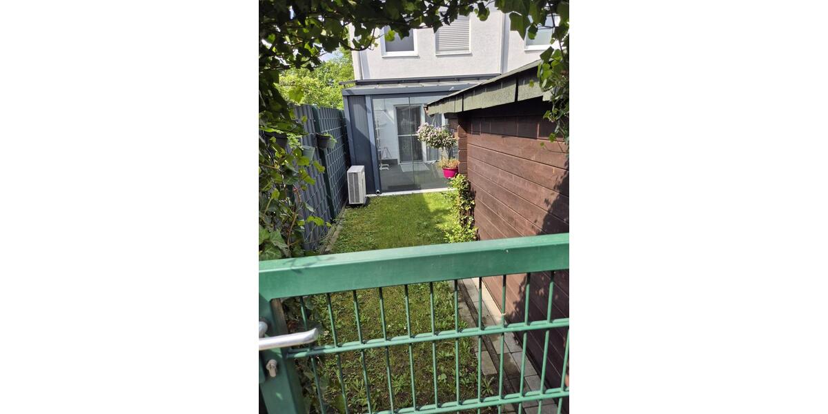 Reihenhaus Bergisch Gladbach Gronau - 7 Zimmer, 150 m&sup2;, 740.000&euro; | Angebot:26484941