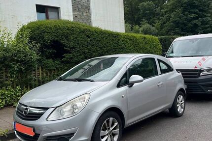 Opel Corsa 230.000 km 1.499 &euro; Düsseldorf 40627