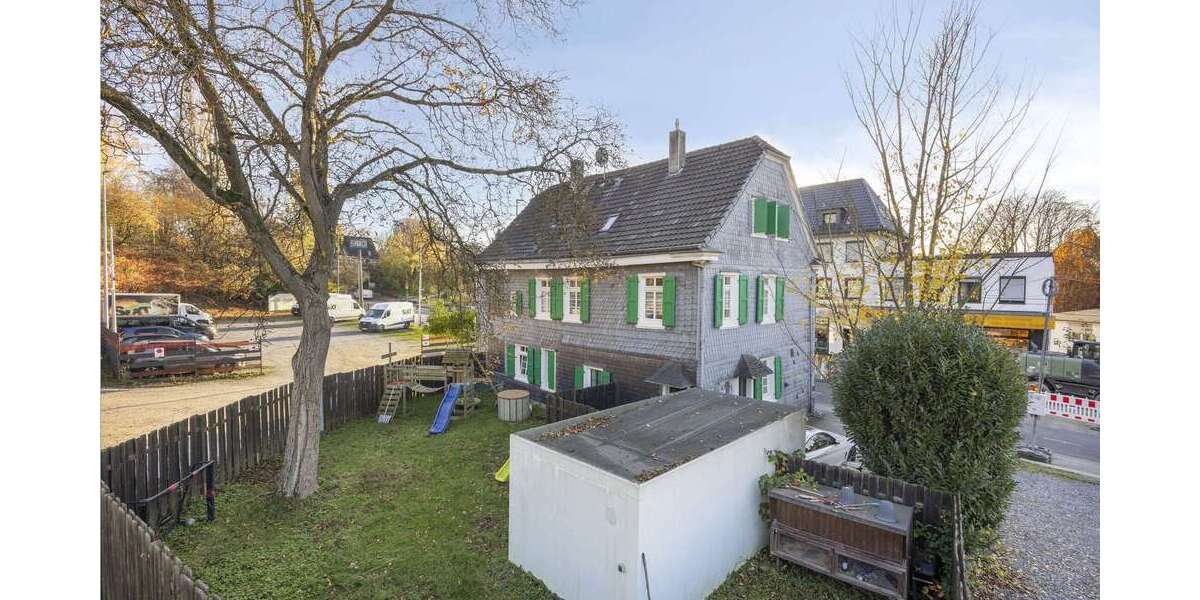 Haus zum Kaufen in Solingen 339.000 € 163 m² 10 zimmer