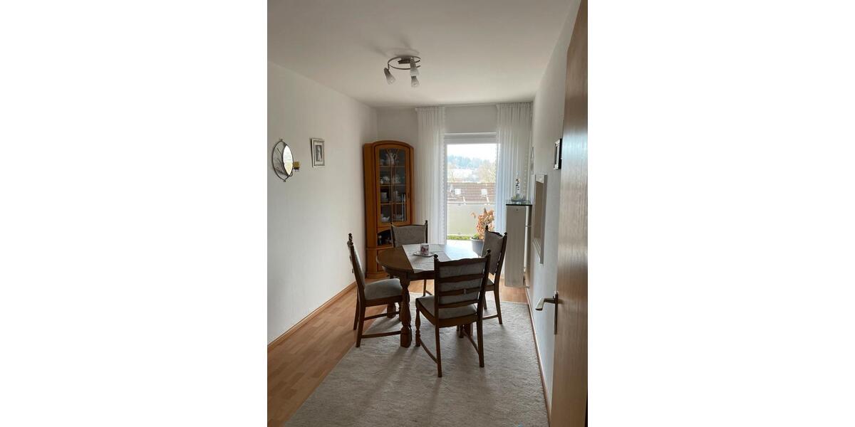 Etagenwohnung Wuppertal Gemarkung Langerfeld - 4 Zimmer, 93 m&sup2;, 930&euro; | Angebot:25611925