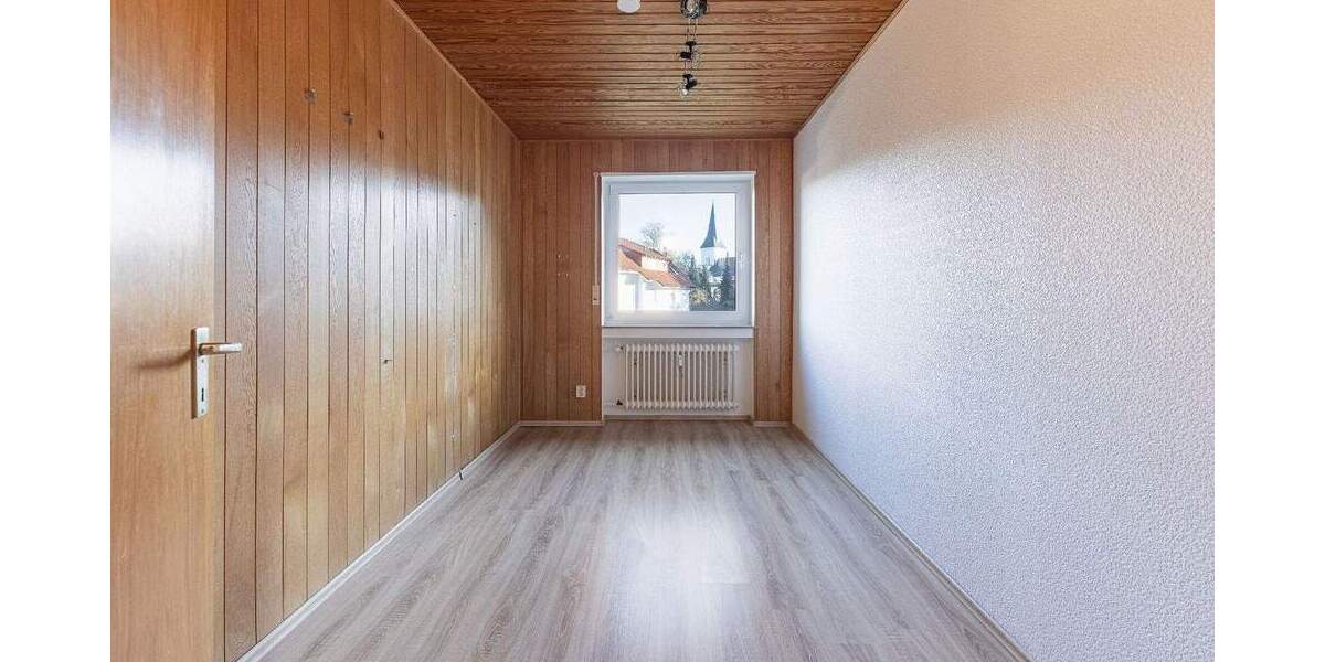 **RESERVIERT**Familienglück auf 4 Zimmern - mit sonnigem Südbalkon und Tiefgaragenstellplatz 4 zimmer