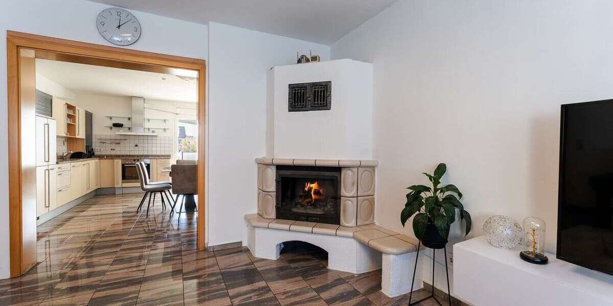 Wohnung zum Kaufen in Leverkusen 306.000 € 112 m² 4 zimmer