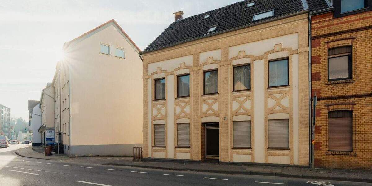 Reihenendhaus Bergisch Gladbach Gladbach - 9 Zimmer, 202 m&sup2;, 390.000&euro; | Angebot:25777889