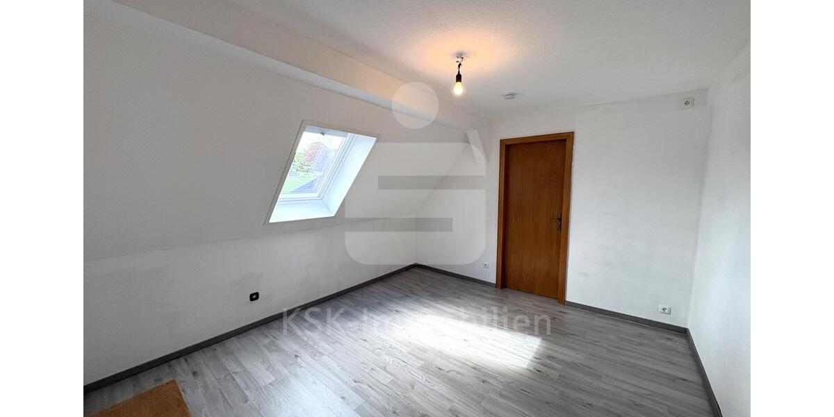 Doppelhaushälfte Overath - 5 Zimmer, 120 m&sup2;, 950&euro; | Angebot:26383154