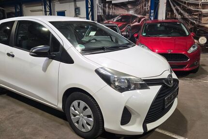 Toyota Yaris 110.670 km 6.250 &euro; Wuppertal 42349
