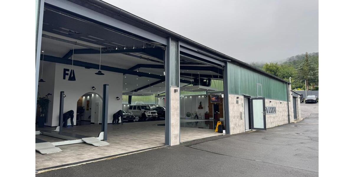 Befahrbare Autohaus Gewerbehalle Halle ca 900qm mit Büro zimmer