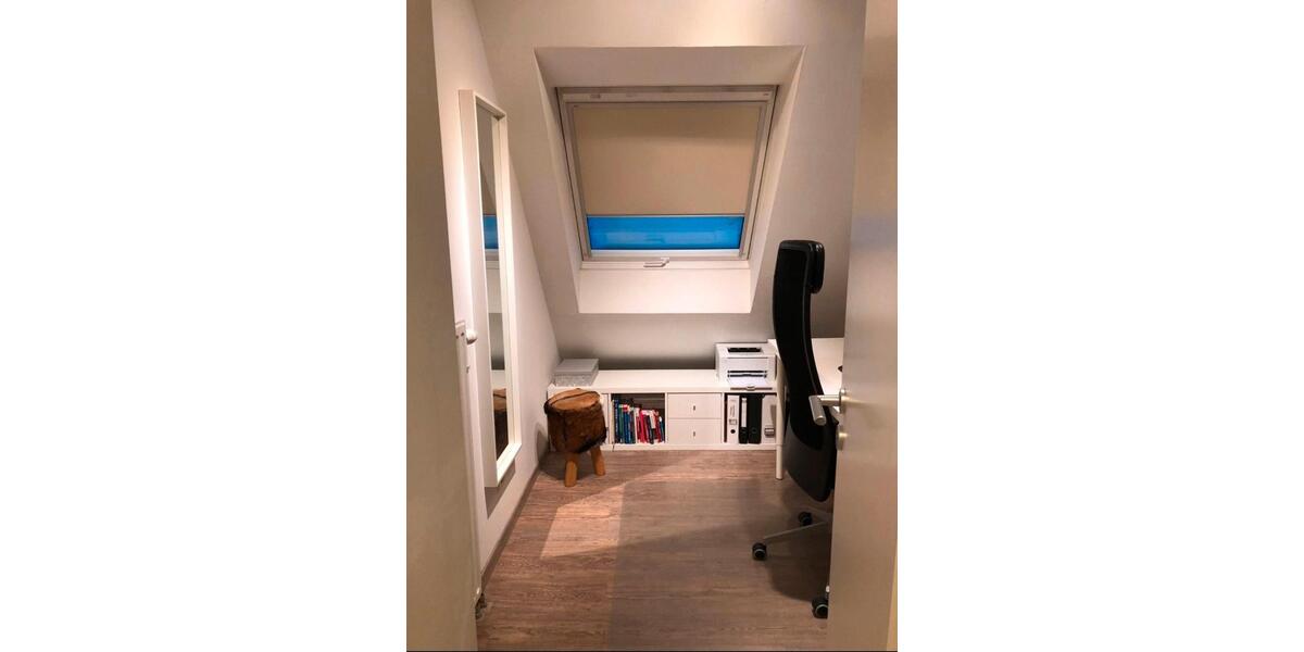 Dachgeschosswohnung mit Dachterrasse in ruhiger Lage 3 zimmer