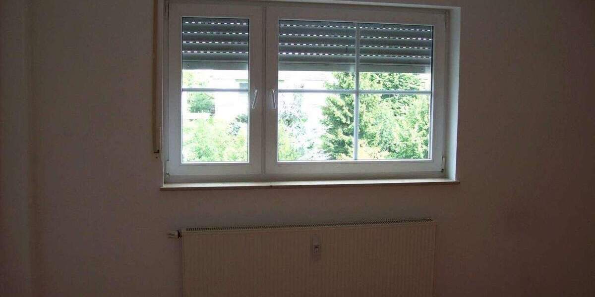 Wohnen mit Aussicht! Schicke 2-Zimmer-Dachgeschoss-Wohnung mit Balkon in Kierspe-Dorf! 2 zimmer