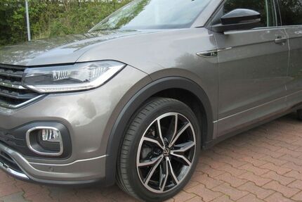 VW T-Cross 72.440 km 19.900 &euro; Ratingen 40880