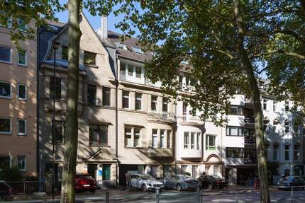 Mehrfamilienhaus der Jahrhundertwende im Zooviertel 1 zimmer