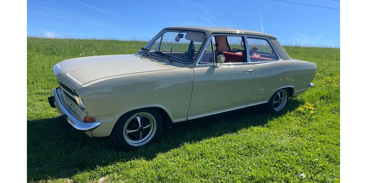 Opel Kadett 85.320 km 7.888 &euro; Wipperfürth 51688