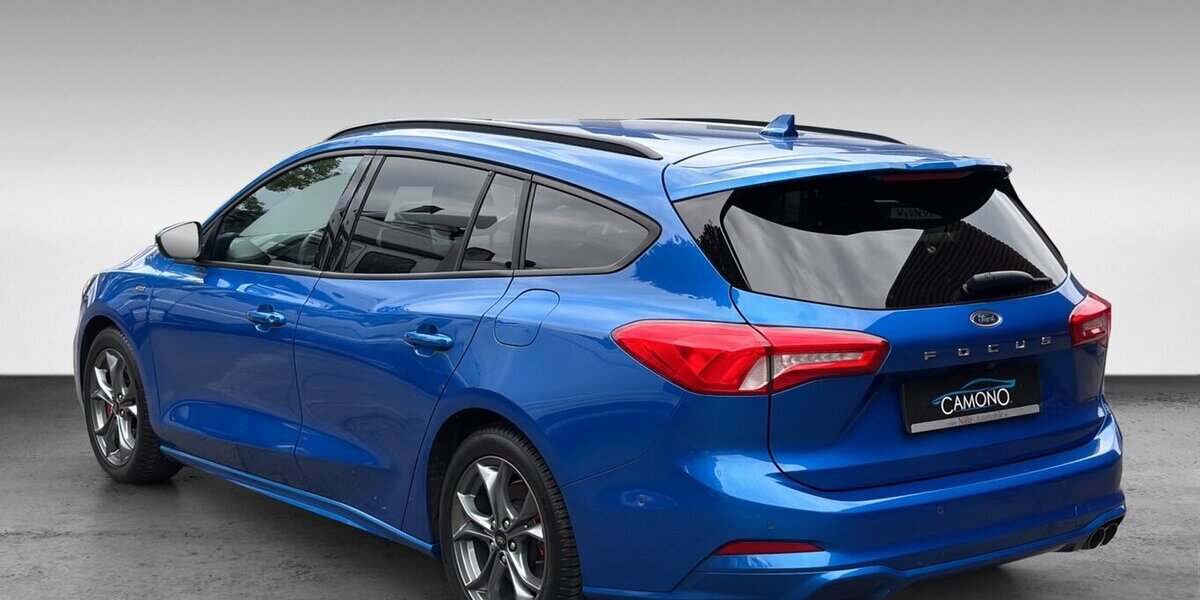 Ford Focus ST-Line X Autom. Navi HuD LED Kamera 43.623 km 17.200 &euro; Wuppertal 42327