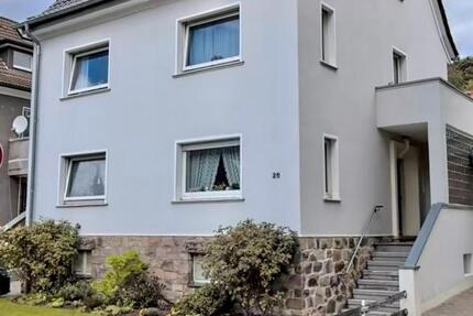 Mehrgenerationenhaus mit Anbau ,Garage und pflegeleichten Garten 7 zimmer