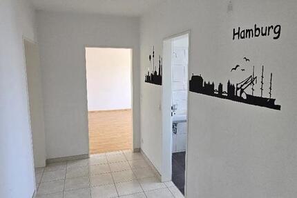 Modernisierte 3-Zimmer-Wohnung mit Balkon – sofort bezugsfrei 3 zimmer