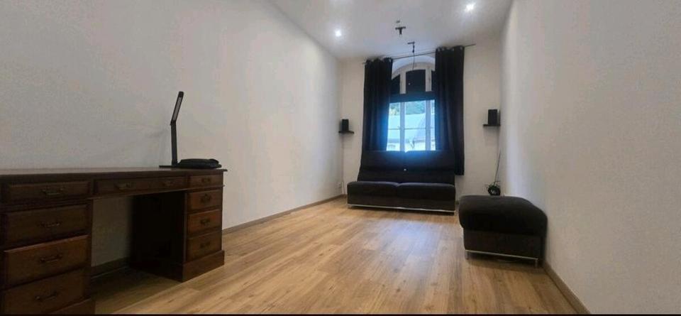Etagenwohnung Radevormwald - 6 Zimmer, 134 m&sup2;, 225.000&euro; | Angebot:27413705